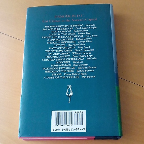 Danger in DC cat crimes hardcover - Picture 2 of 2